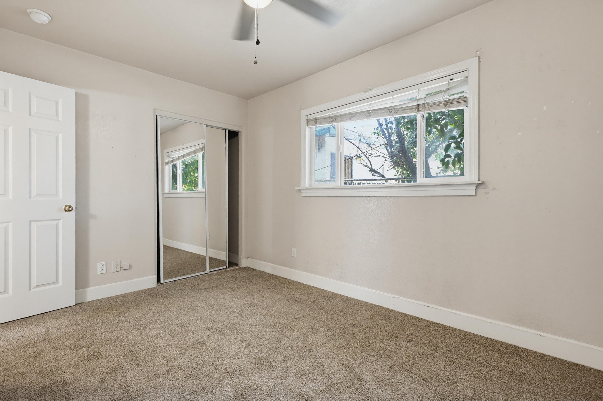 Virtual tour photo 29 of 43 for 220 W Calle Primera
