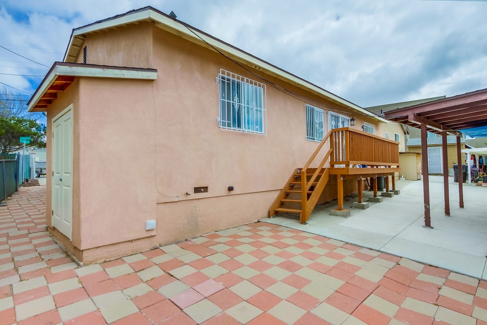 Virtual tour photo 14 of 87 for 2201 E Jewett St