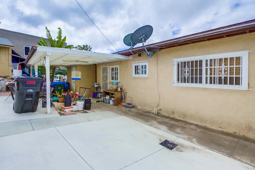 Virtual tour photo 15 of 87 for 2201 E Jewett St