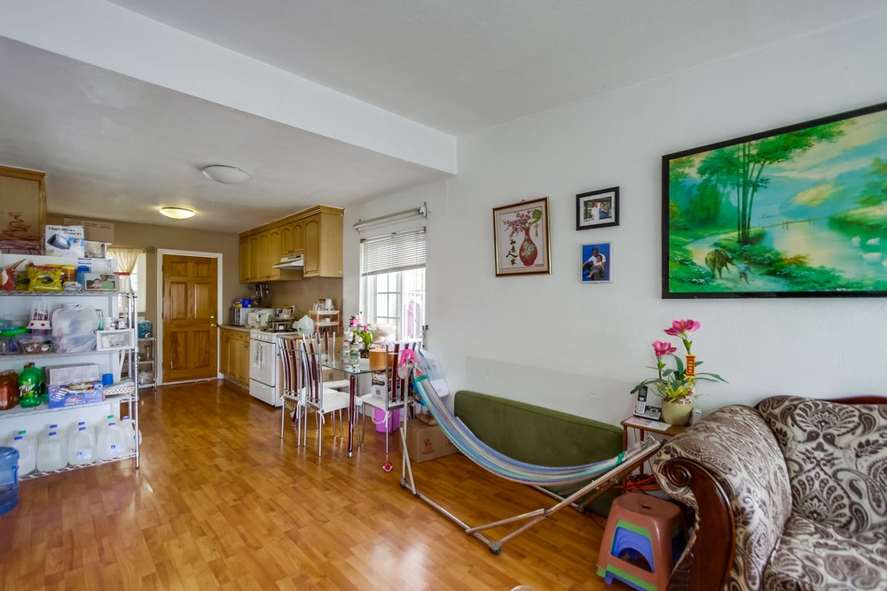 Virtual tour photo 36 of 87 for 2201 E Jewett St