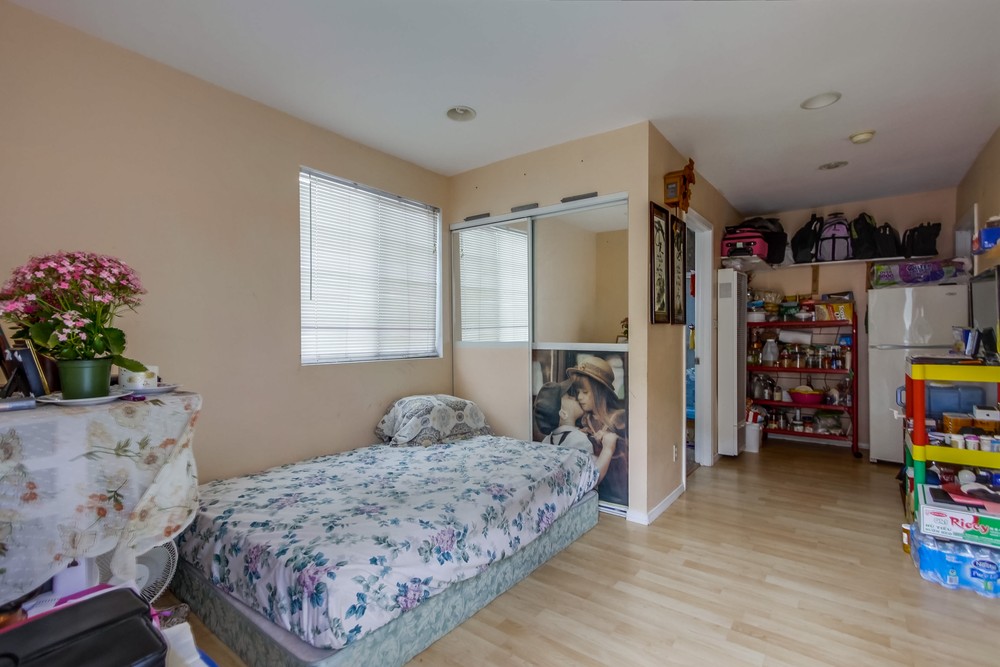 Virtual tour photo 47 of 87 for 2201 E Jewett St