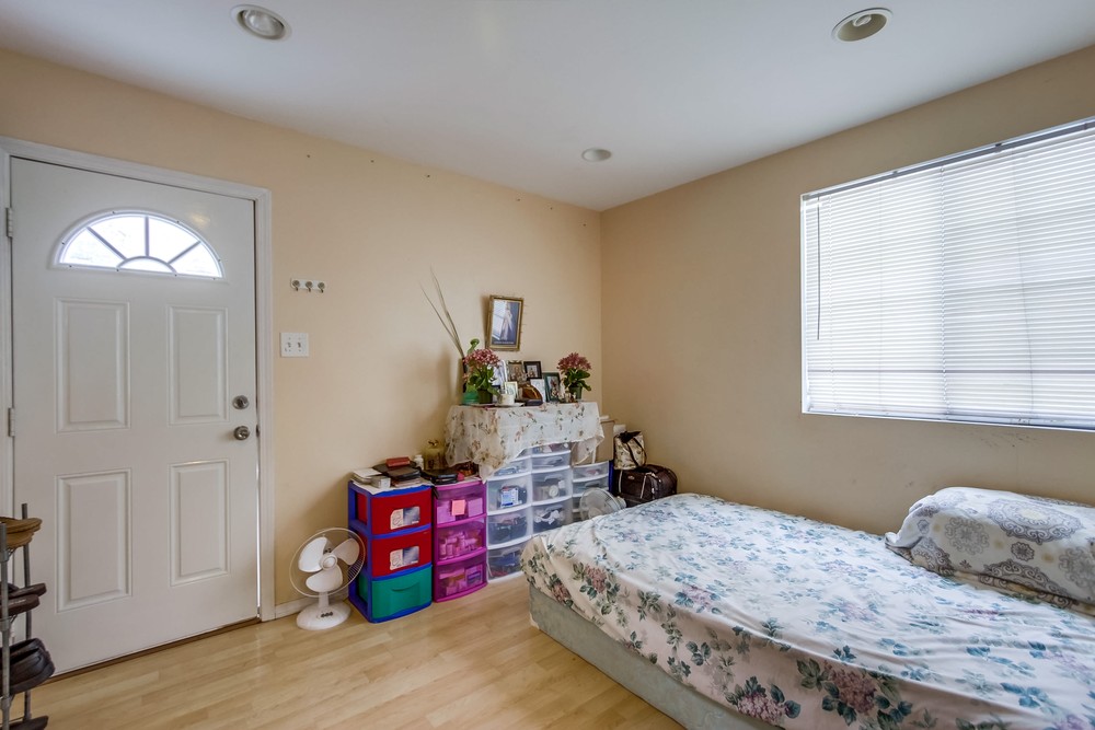 Virtual tour photo 48 of 87 for 2201 E Jewett St