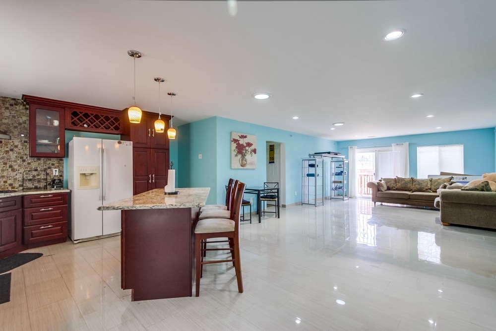 Virtual tour photo 62 of 87 for 2201 E Jewett St