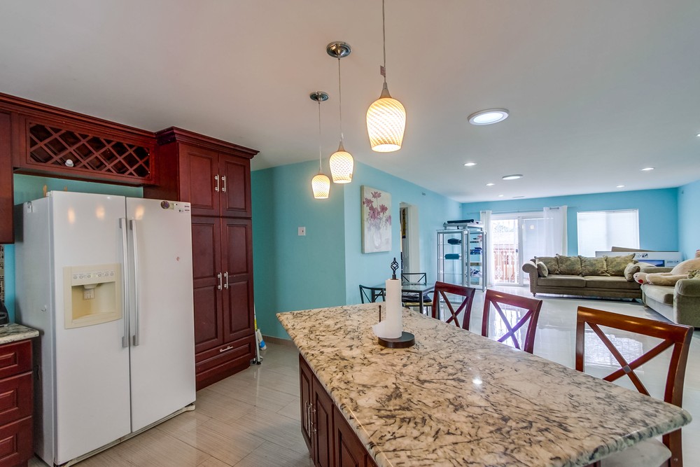 Virtual tour photo 73 of 87 for 2201 E Jewett St