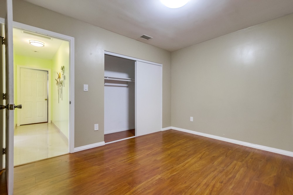 Virtual tour photo 83 of 87 for 2201 E Jewett St