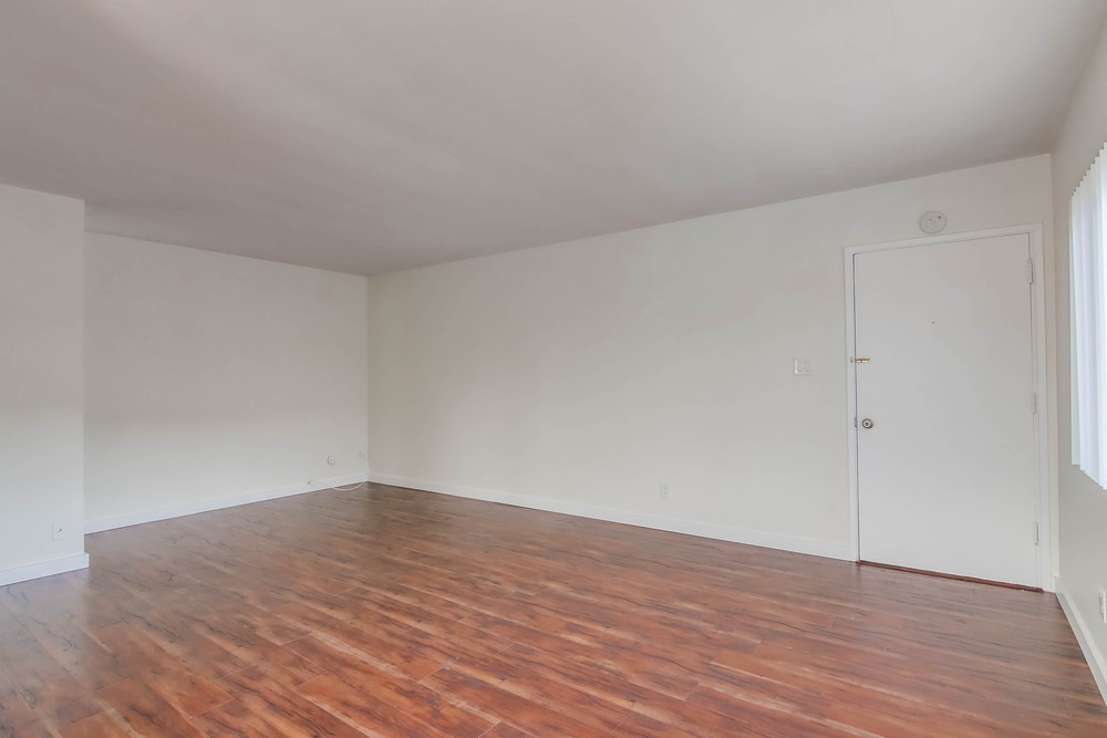 Virtual tour photo 9 of 29 for 2202 1/2 Grand Ave