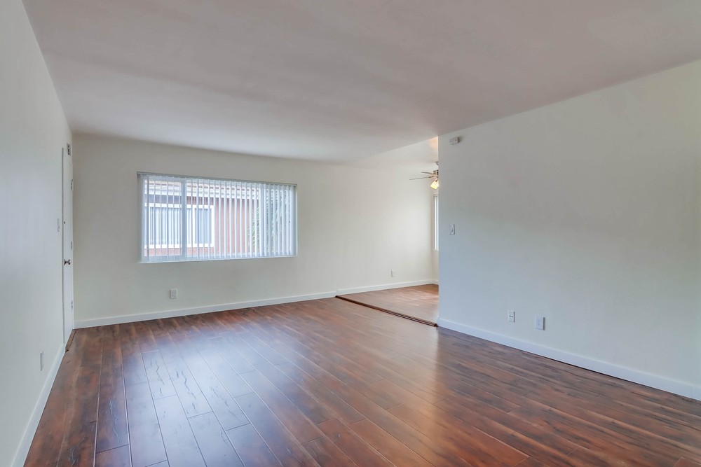Virtual tour photo 11 of 29 for 2202 1/2 Grand Ave