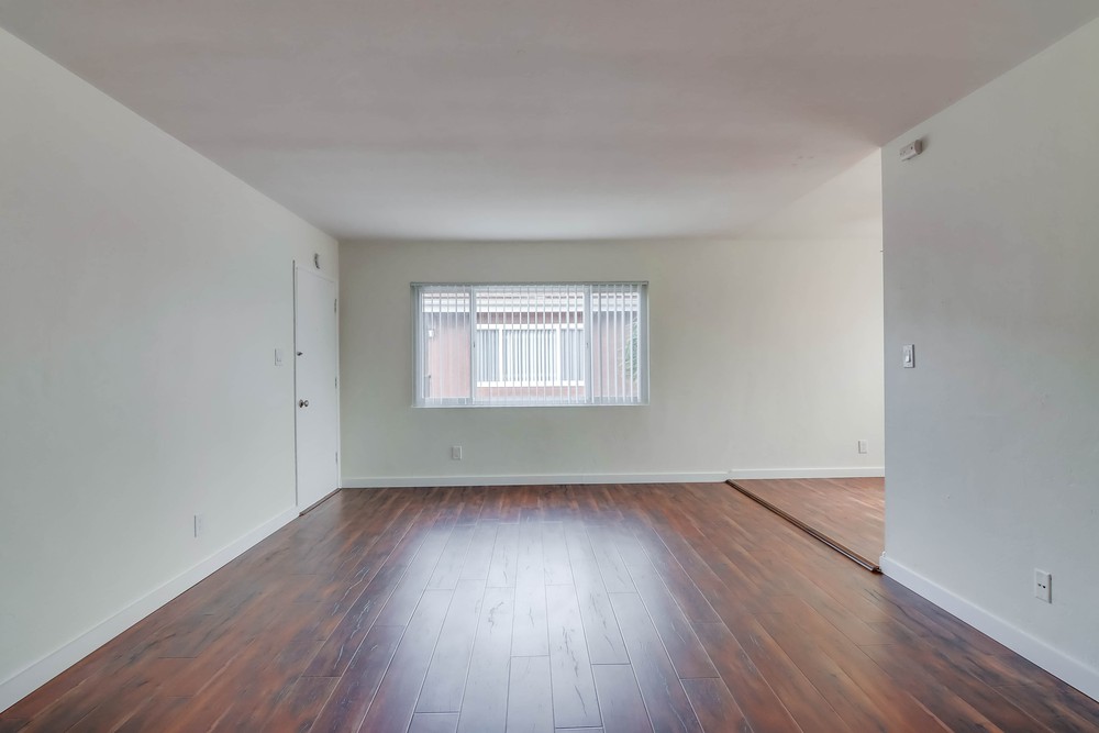 Virtual tour photo 12 of 29 for 2202 1/2 Grand Ave