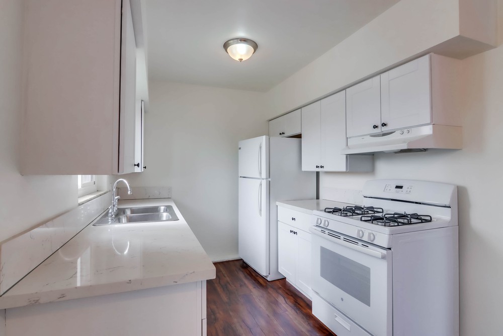 Virtual tour photo 17 of 29 for 2202 1/2 Grand Ave