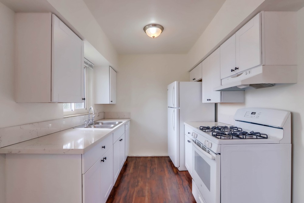 Virtual tour photo 18 of 29 for 2202 1/2 Grand Ave
