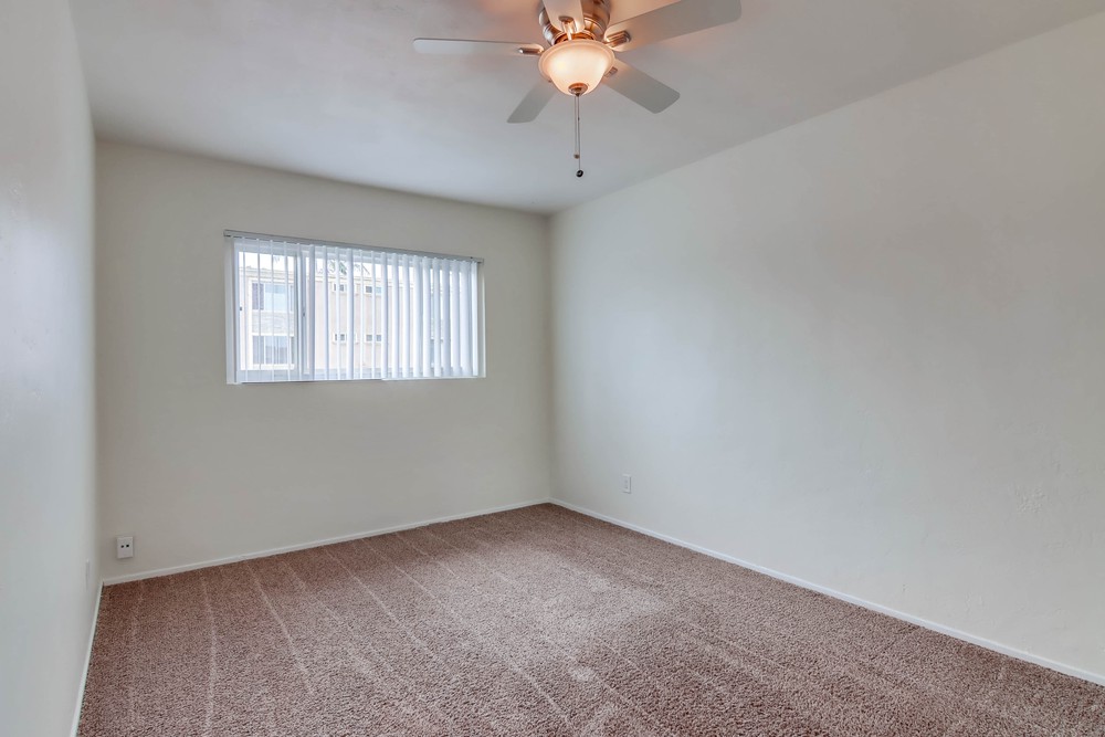 Virtual tour photo 26 of 29 for 2202 1/2 Grand Ave