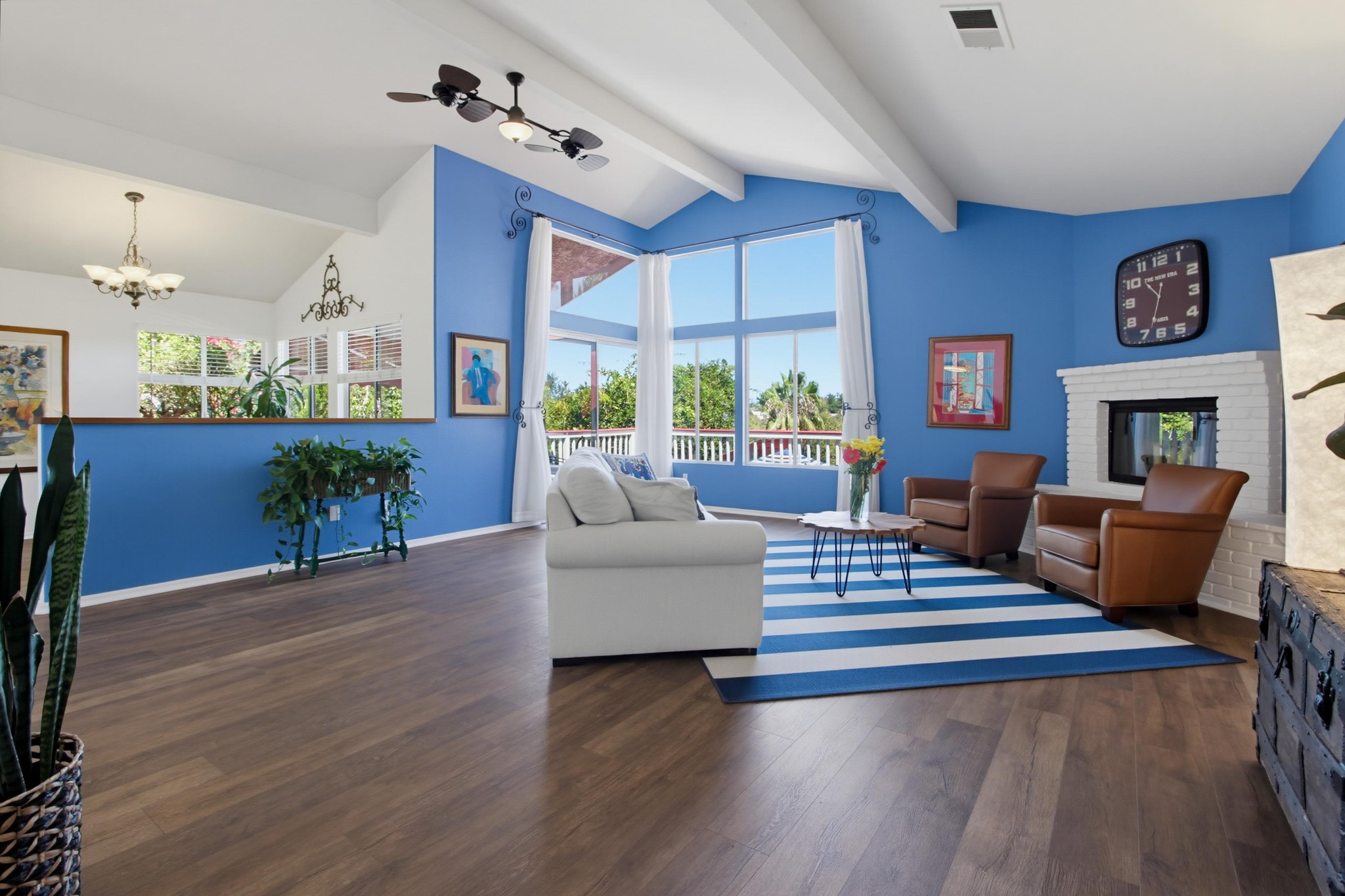 Virtual tour photo 18 of 93 for 2202 Crest Hill Ln