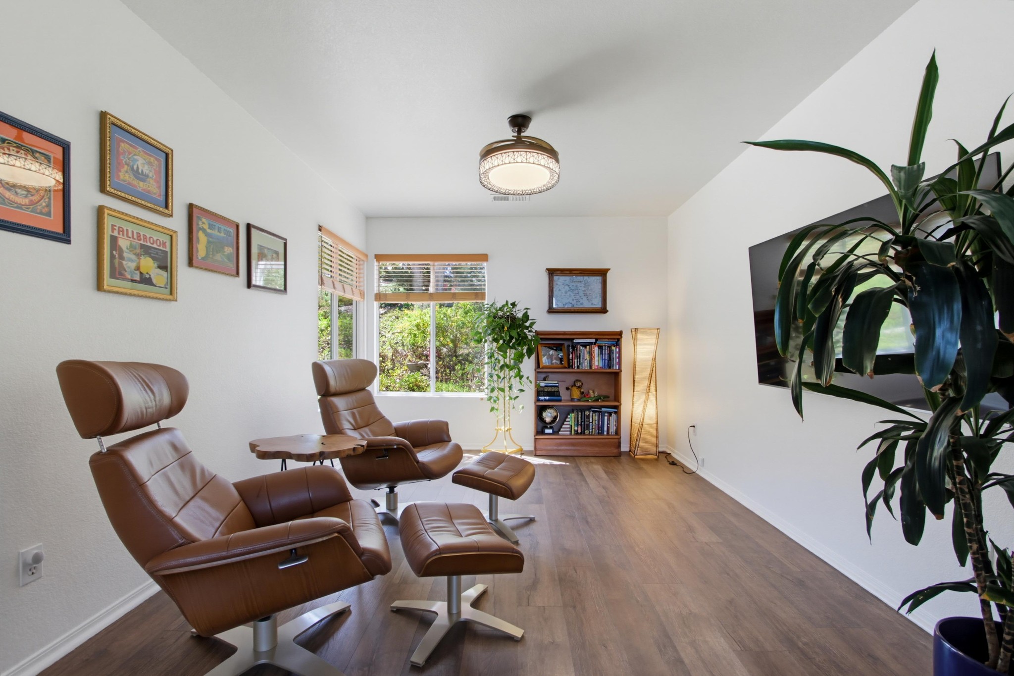 Virtual tour photo 36 of 93 for 2202 Crest Hill Ln