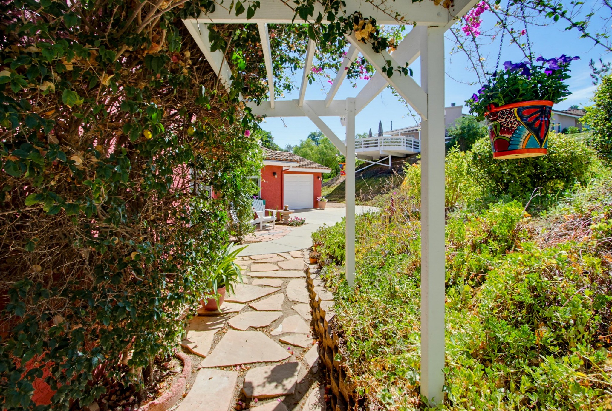 Virtual tour photo 58 of 93 for 2202 Crest Hill Ln