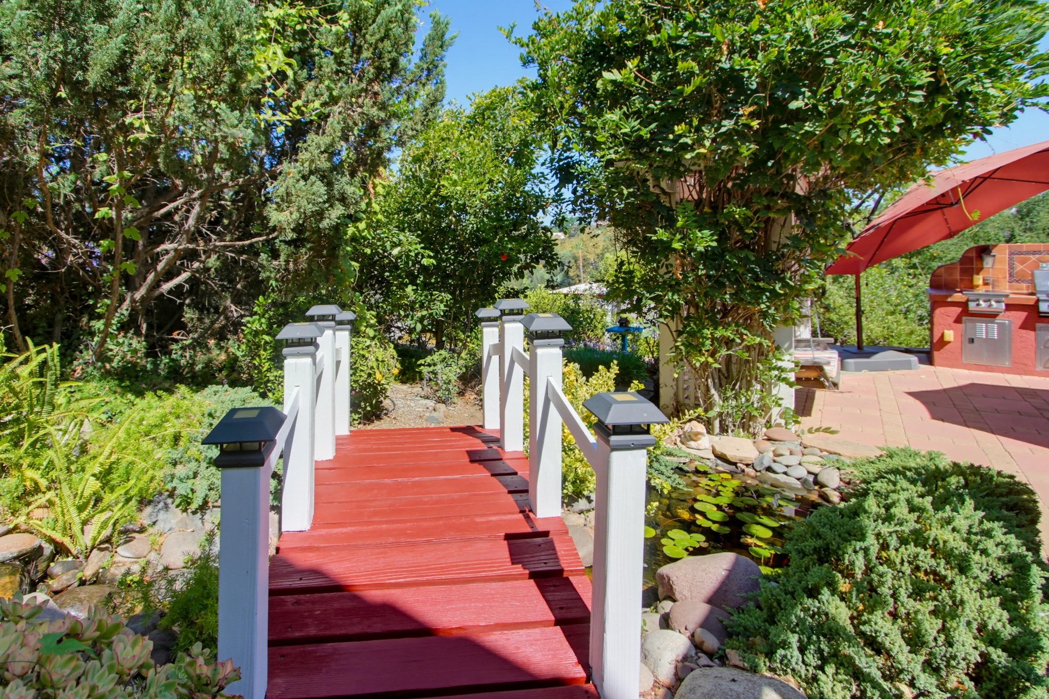 Virtual tour photo 63 of 93 for 2202 Crest Hill Ln