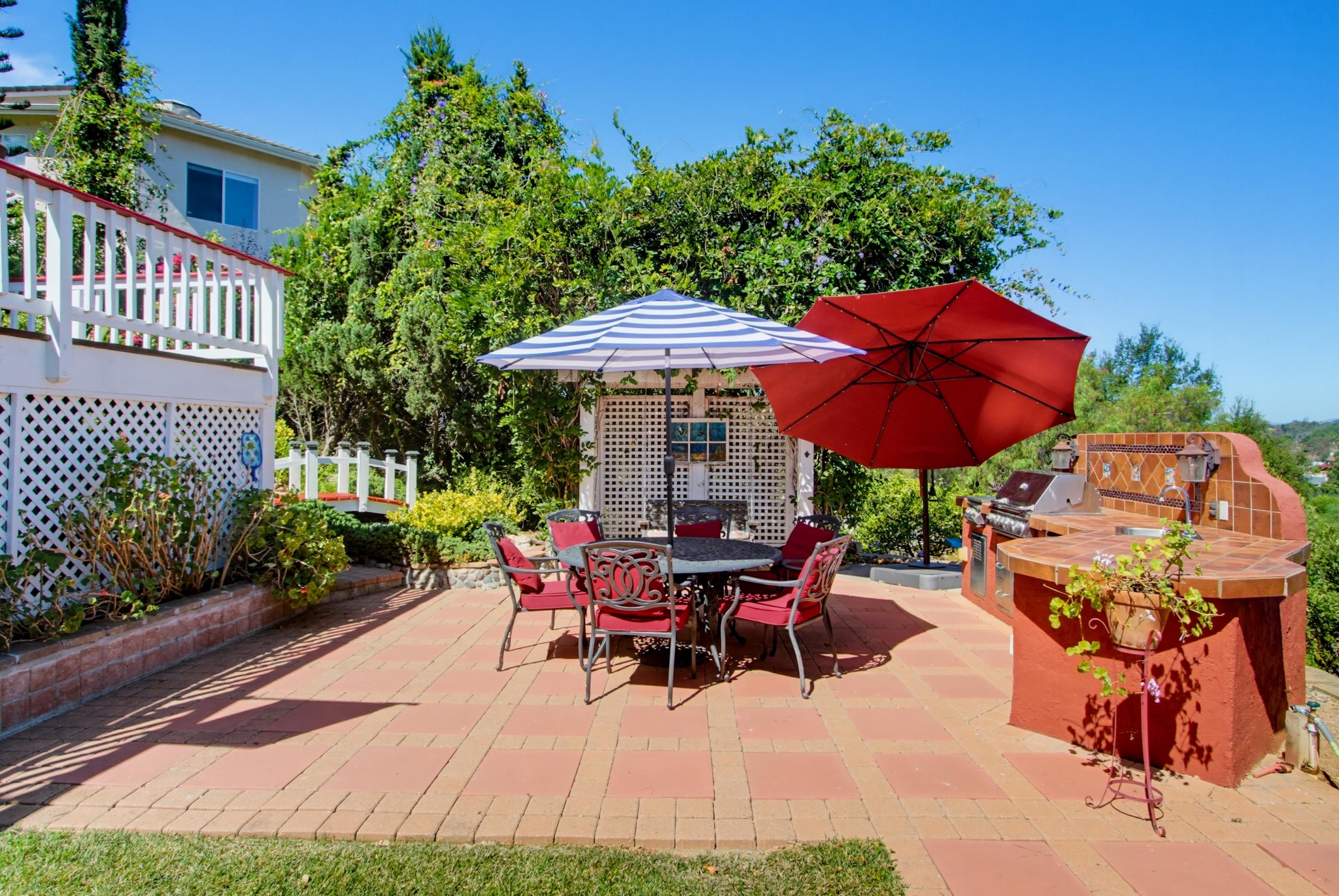 Virtual tour photo 67 of 93 for 2202 Crest Hill Ln