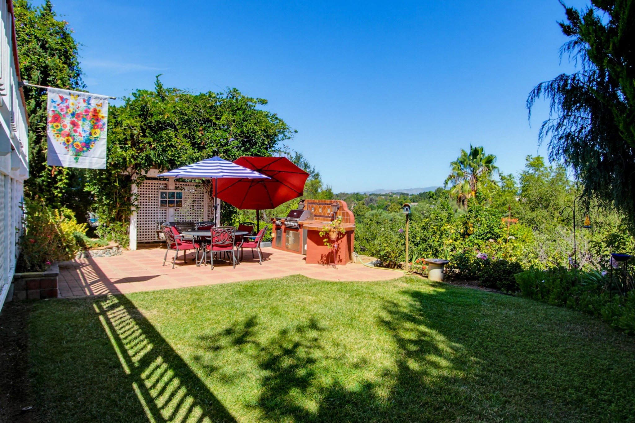 Virtual tour photo 70 of 93 for 2202 Crest Hill Ln