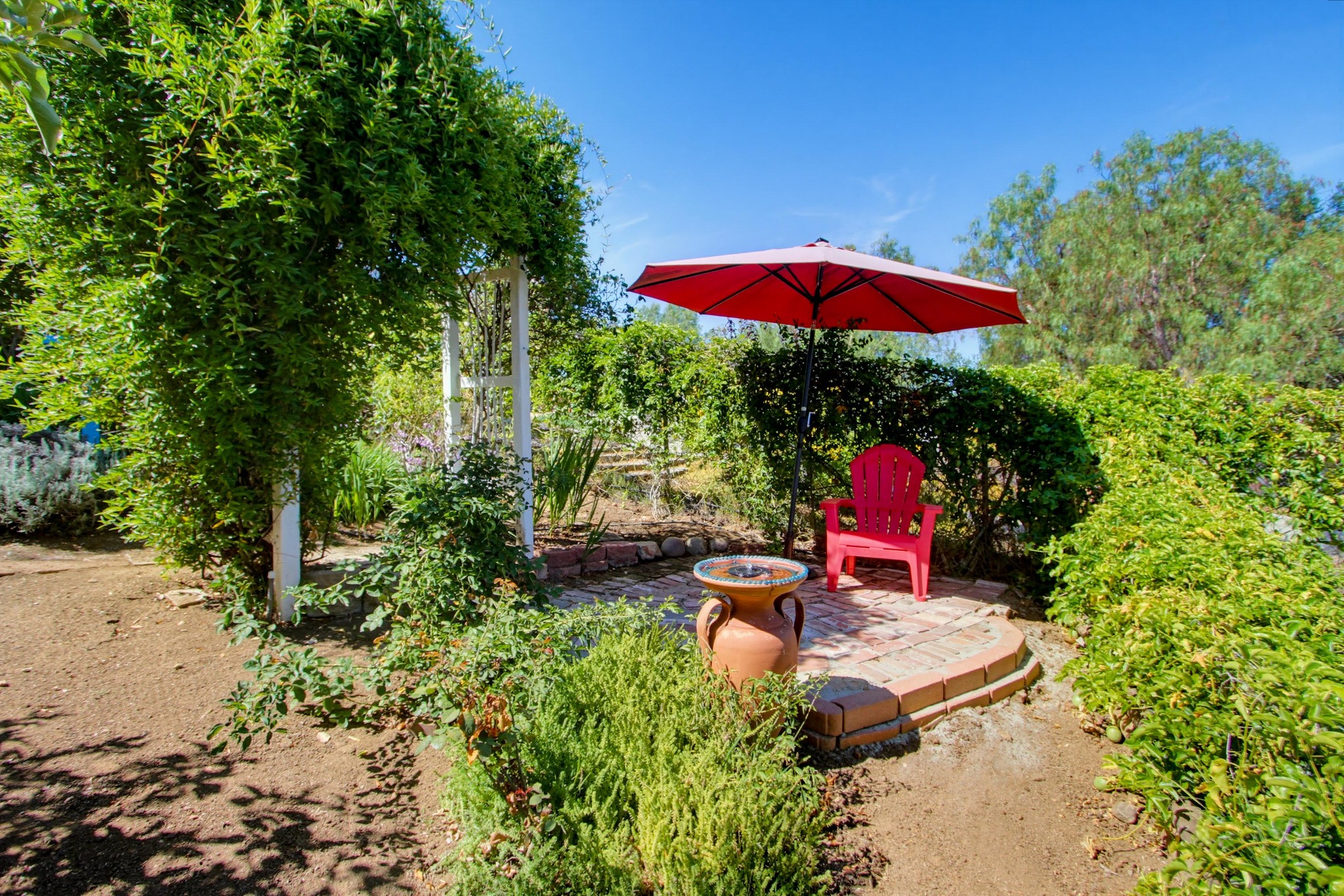 Virtual tour photo 78 of 93 for 2202 Crest Hill Ln