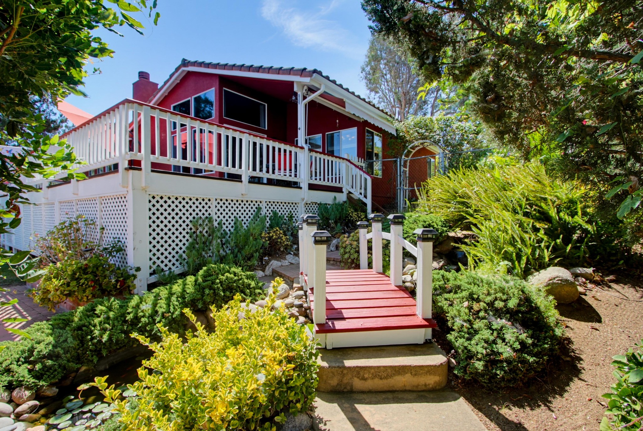 Virtual tour photo 82 of 93 for 2202 Crest Hill Ln