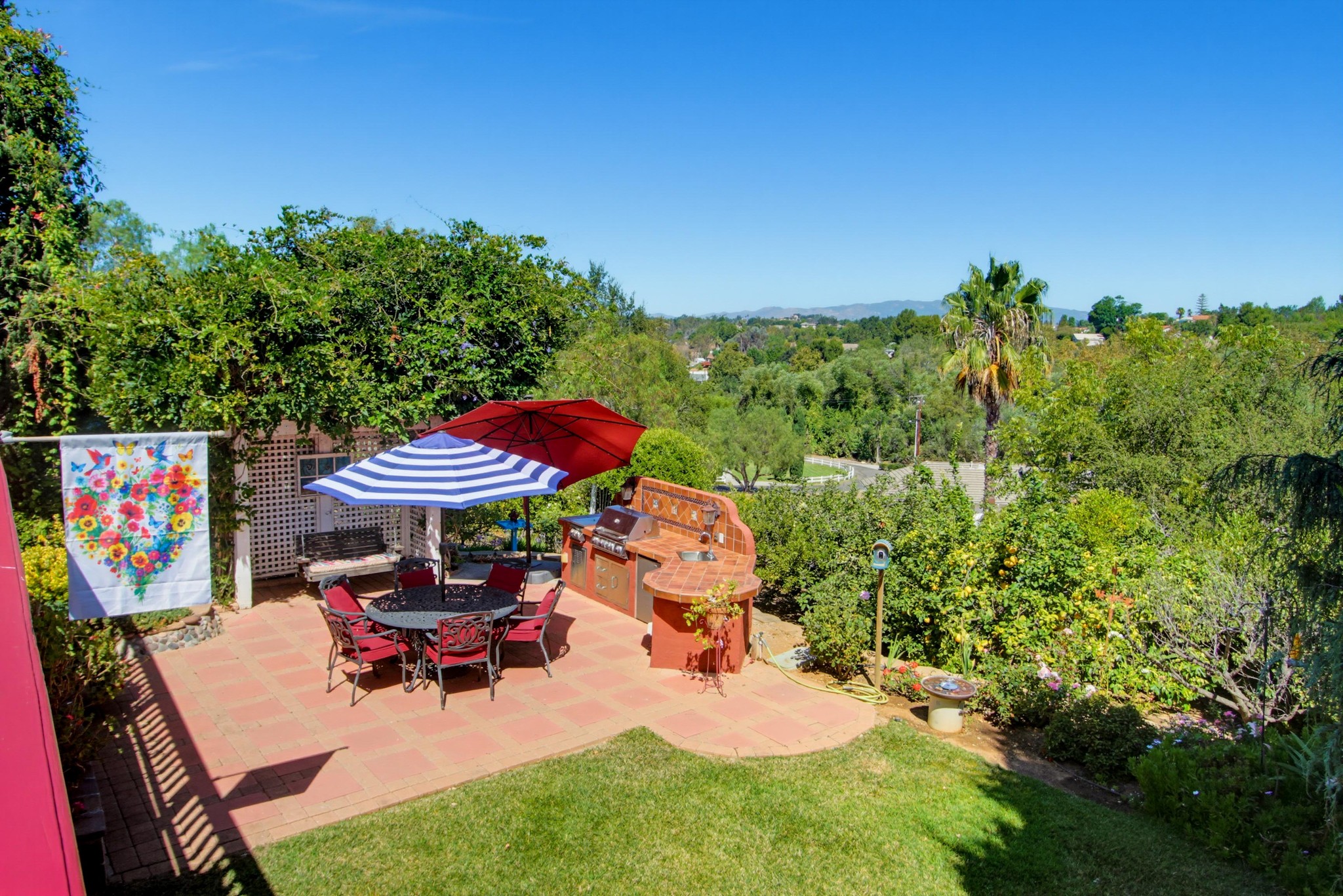 Virtual tour photo 90 of 93 for 2202 Crest Hill Ln