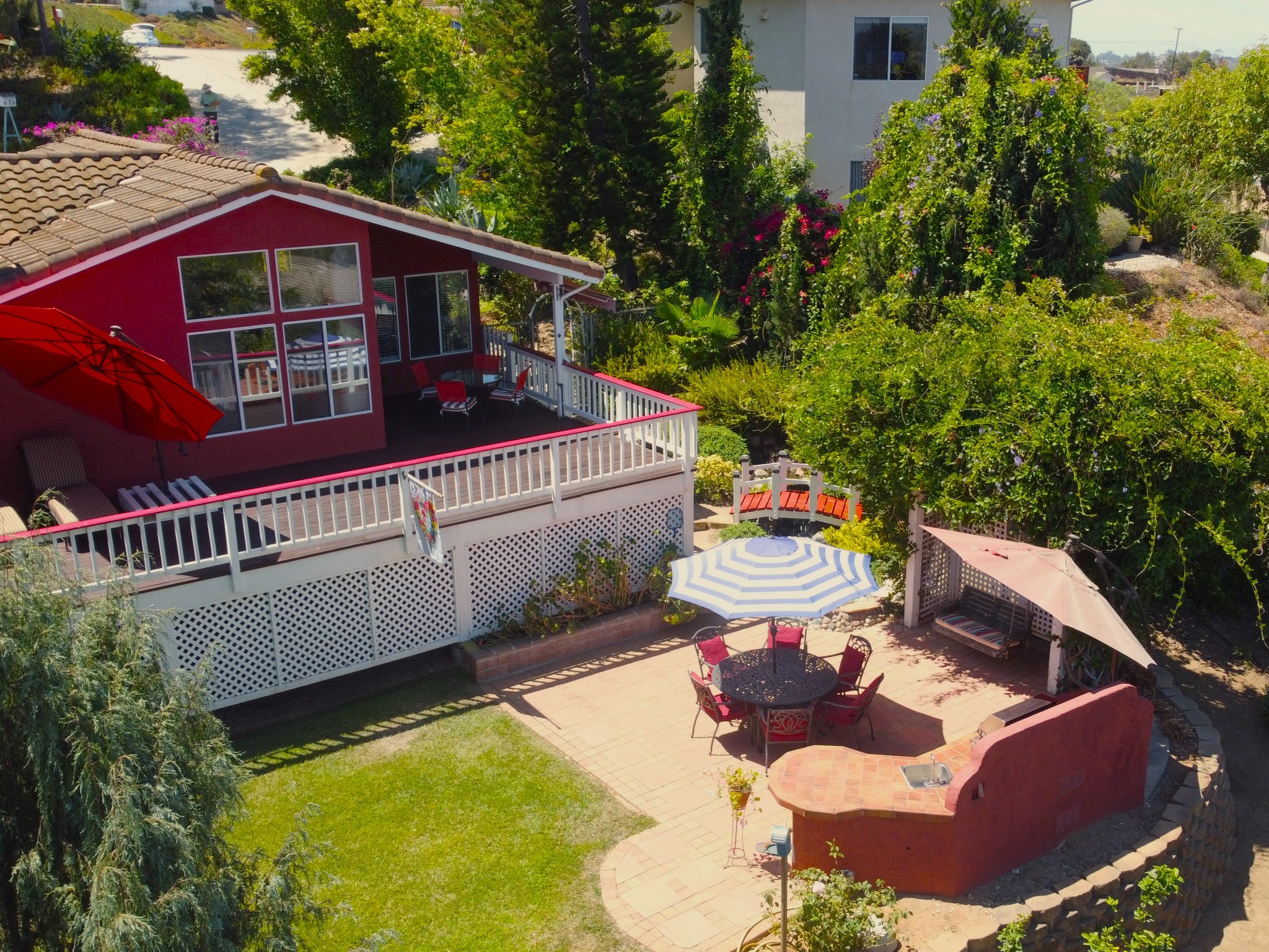 Virtual tour photo 93 of 93 for 2202 Crest Hill Ln