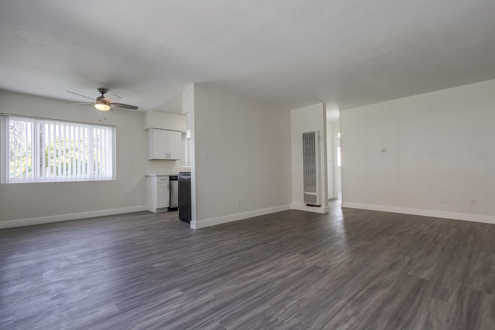 Virtual tour photo 3 of 21 for 2202 Grand Ave