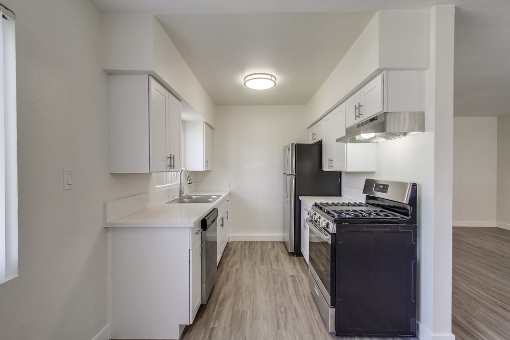 Virtual tour photo 8 of 21 for 2202 Grand Ave