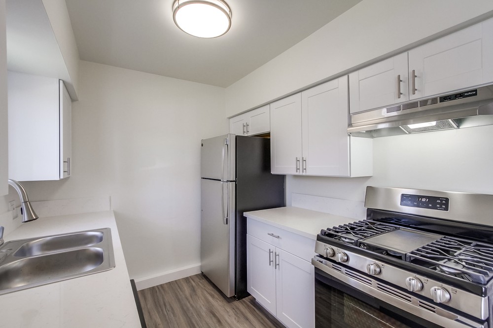 Virtual tour photo 10 of 21 for 2202 Grand Ave