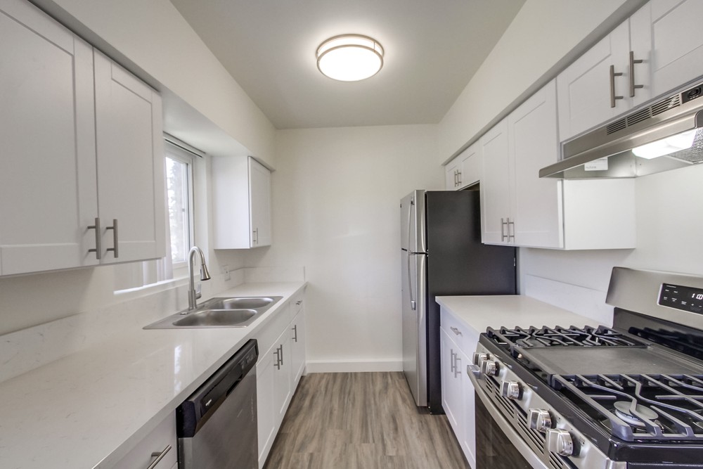 Virtual tour photo 11 of 21 for 2202 Grand Ave