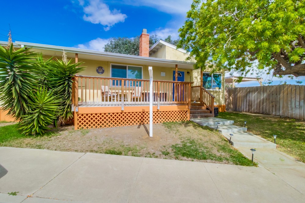 Virtual tour photo 4 of 42 for 2204 W Dunlop St