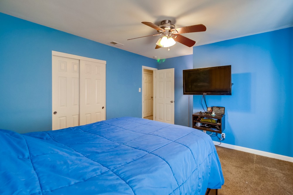 Virtual tour photo 20 of 42 for 2204 W Dunlop St