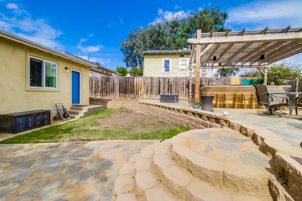 Virtual tour photo 30 of 42 for 2204 W Dunlop St