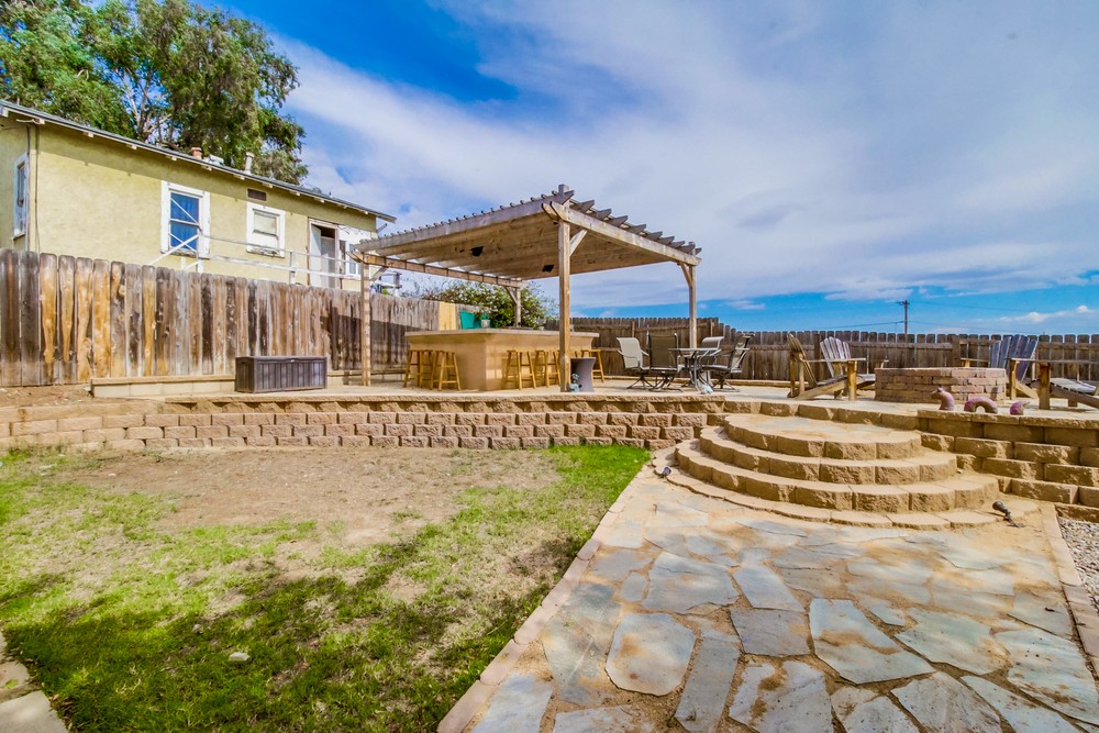 Virtual tour photo 31 of 42 for 2204 W Dunlop St