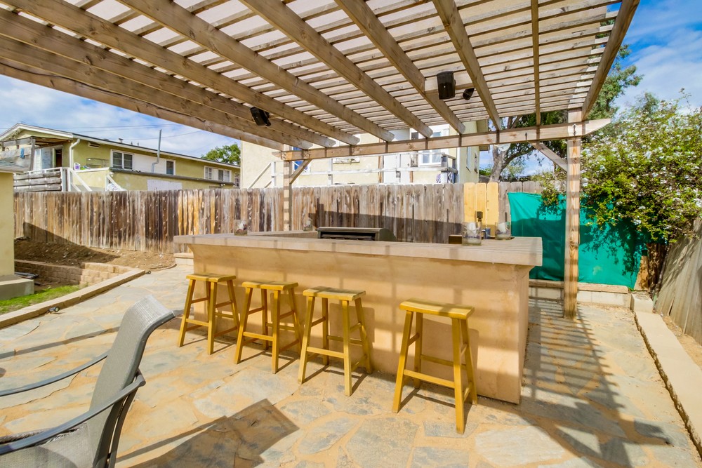 Virtual tour photo 34 of 42 for 2204 W Dunlop St