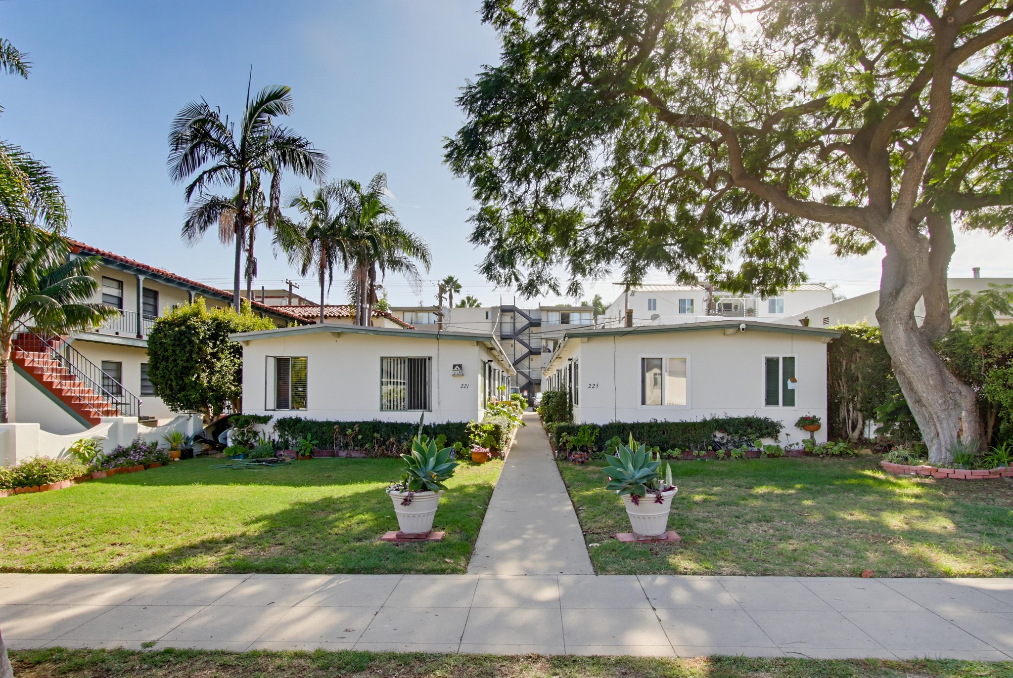 Virtual tour photo 1 of 67 for 221 D Ave