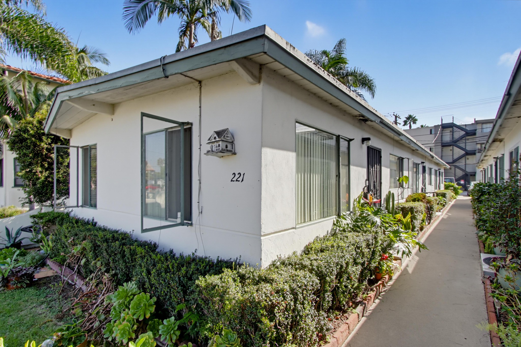 Virtual tour photo 6 of 67 for 221 D Ave