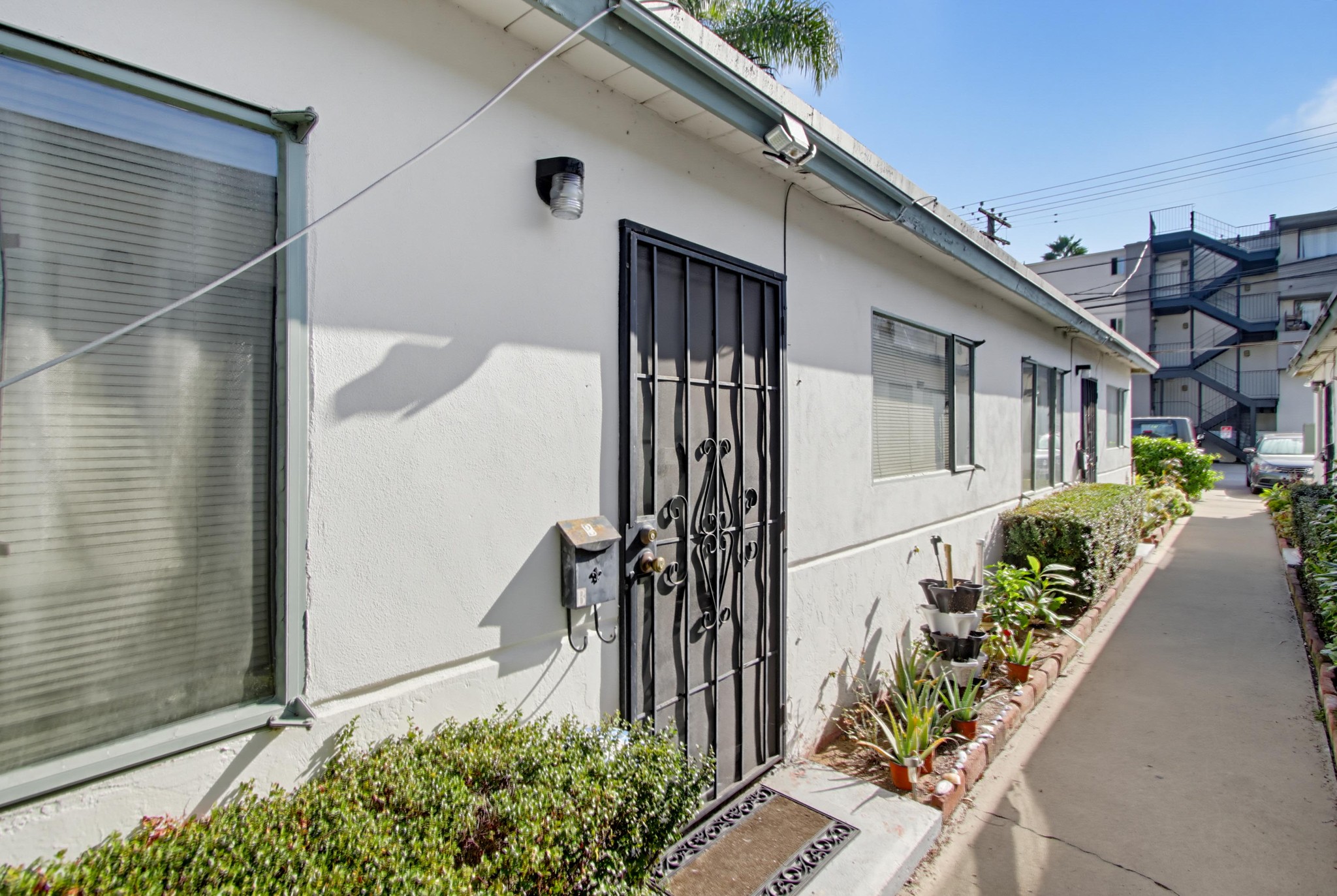 Virtual tour photo 11 of 67 for 221 D Ave