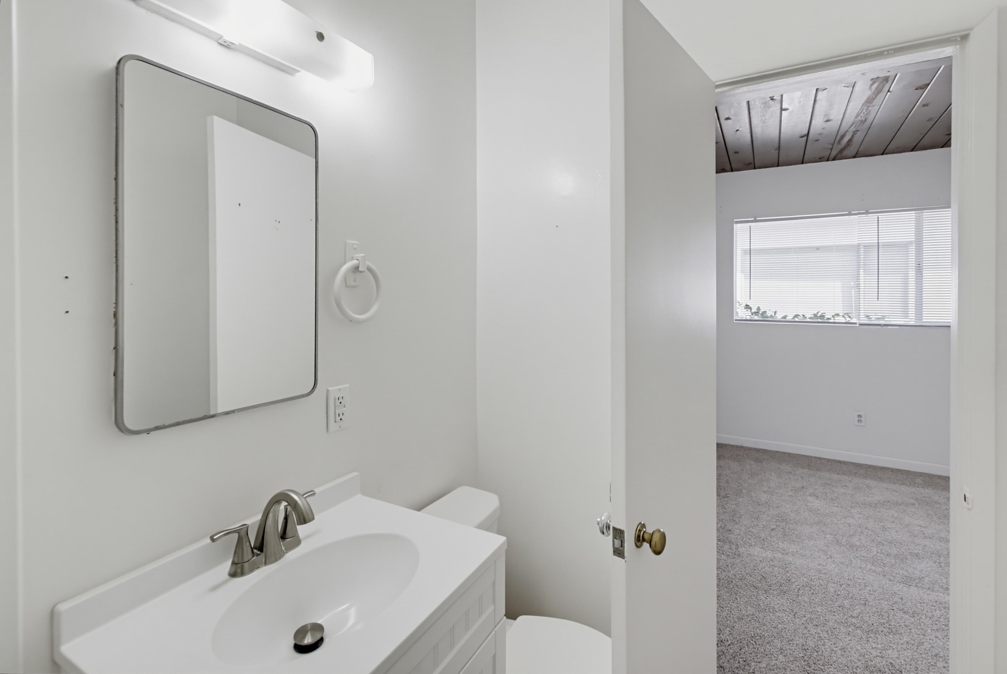 Virtual tour photo 33 of 67 for 221 D Ave