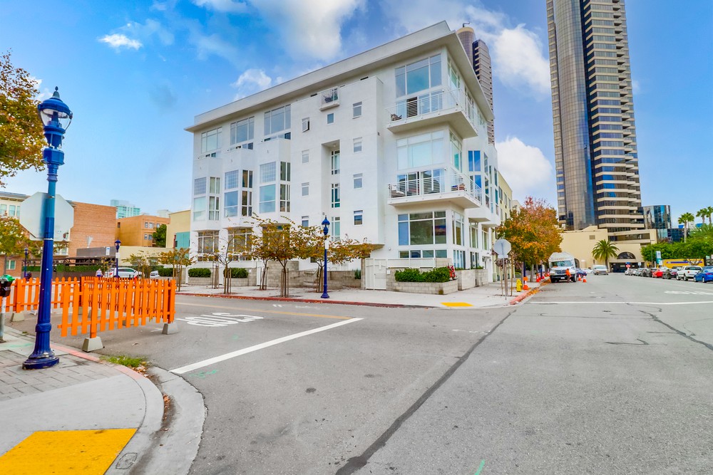 Virtual tour photo 1 of 35 for 221 Island Ave UNIT 503