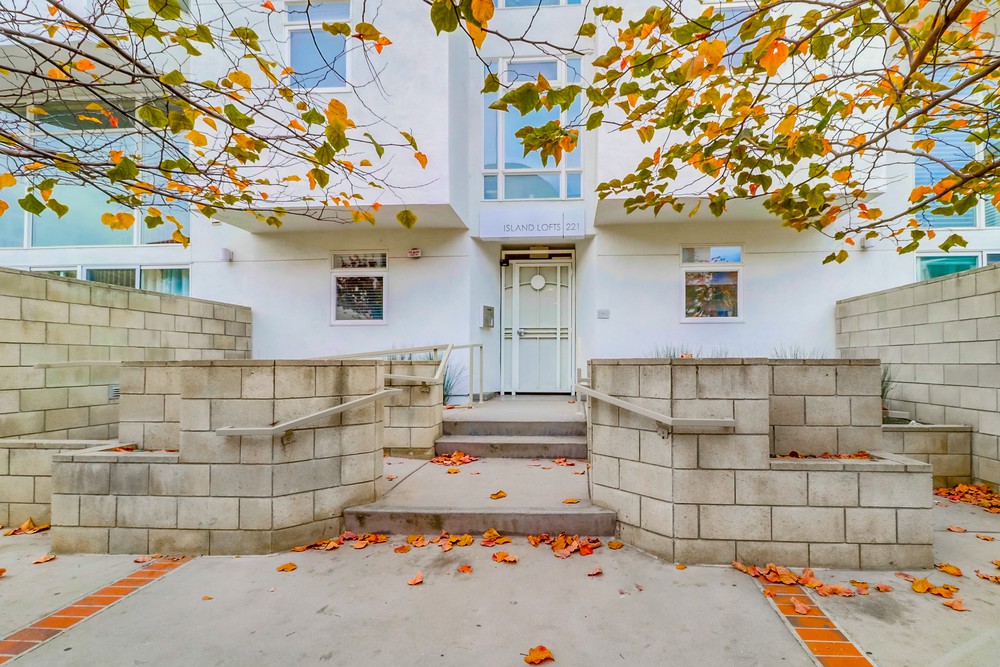 Virtual tour photo 5 of 35 for 221 Island Ave UNIT 503