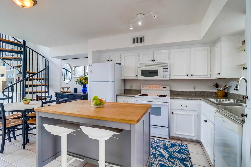 Virtual tour photo 14 of 35 for 221 Island Ave UNIT 503