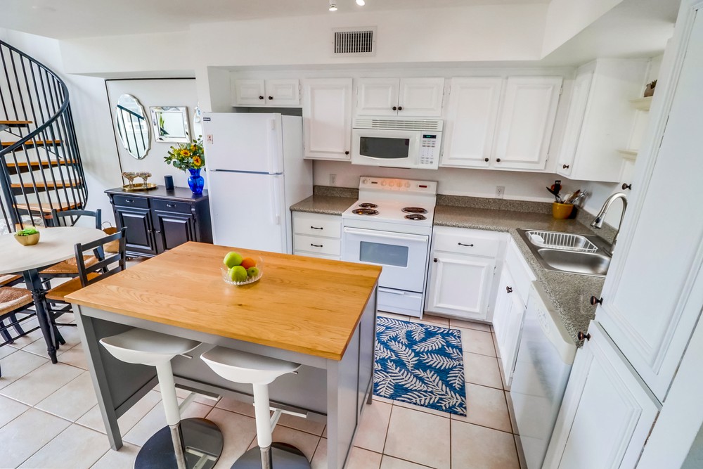 Virtual tour photo 17 of 35 for 221 Island Ave UNIT 503