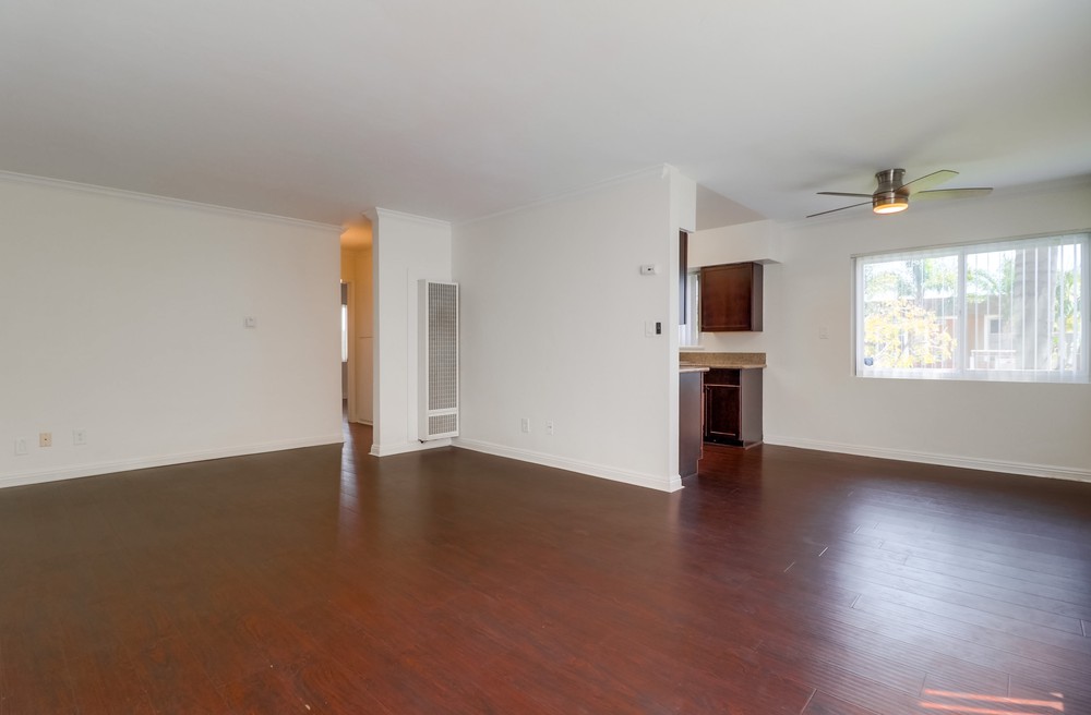 Virtual tour photo 16 of 36 for 2210 Grand Ave