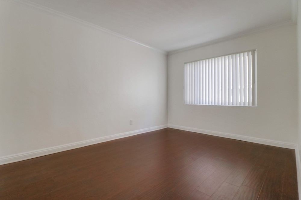 Virtual tour photo 29 of 36 for 2210 Grand Ave