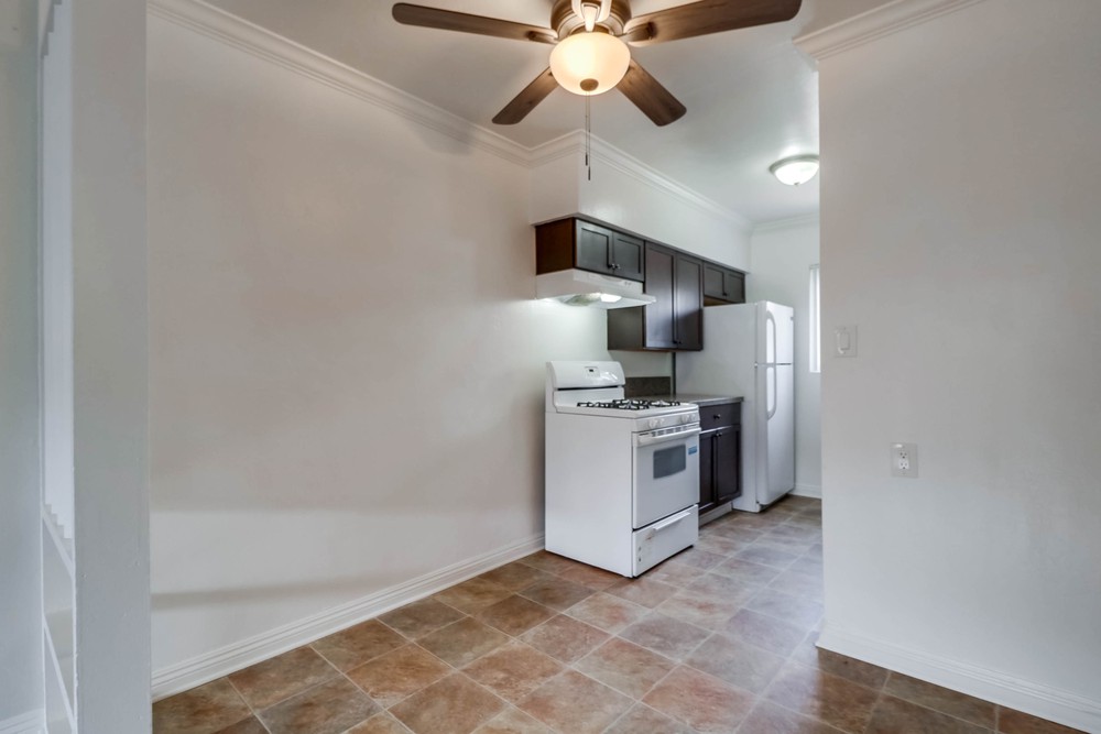 Virtual tour photo 14 of 31 for 2212 1/2 Grand Ave