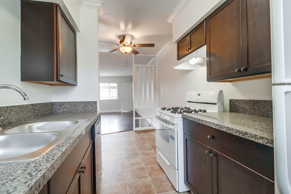 Virtual tour photo 19 of 31 for 2212 1/2 Grand Ave