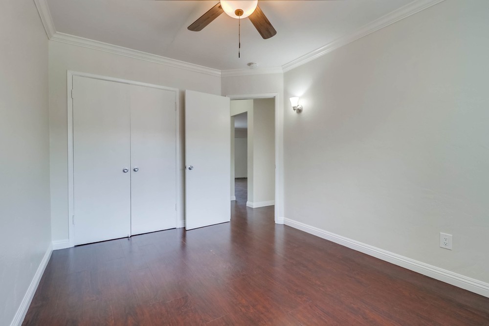 Virtual tour photo 27 of 31 for 2212 1/2 Grand Ave