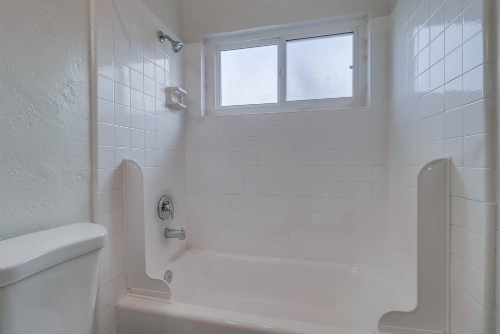 Virtual tour photo 29 of 31 for 2212 1/2 Grand Ave