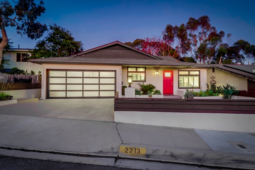 Virtual tour photo 1 of 92 for 2213 Westland Avenue