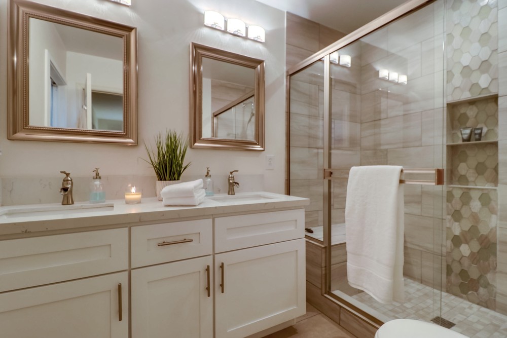 Virtual tour photo 50 of 92 for 2213 Westland Avenue